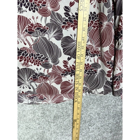 Violet + Claire Floral Long Ruffle Bell Sleeve Tunic Top Womens Size XL Gray Red - Picture 7 of 8